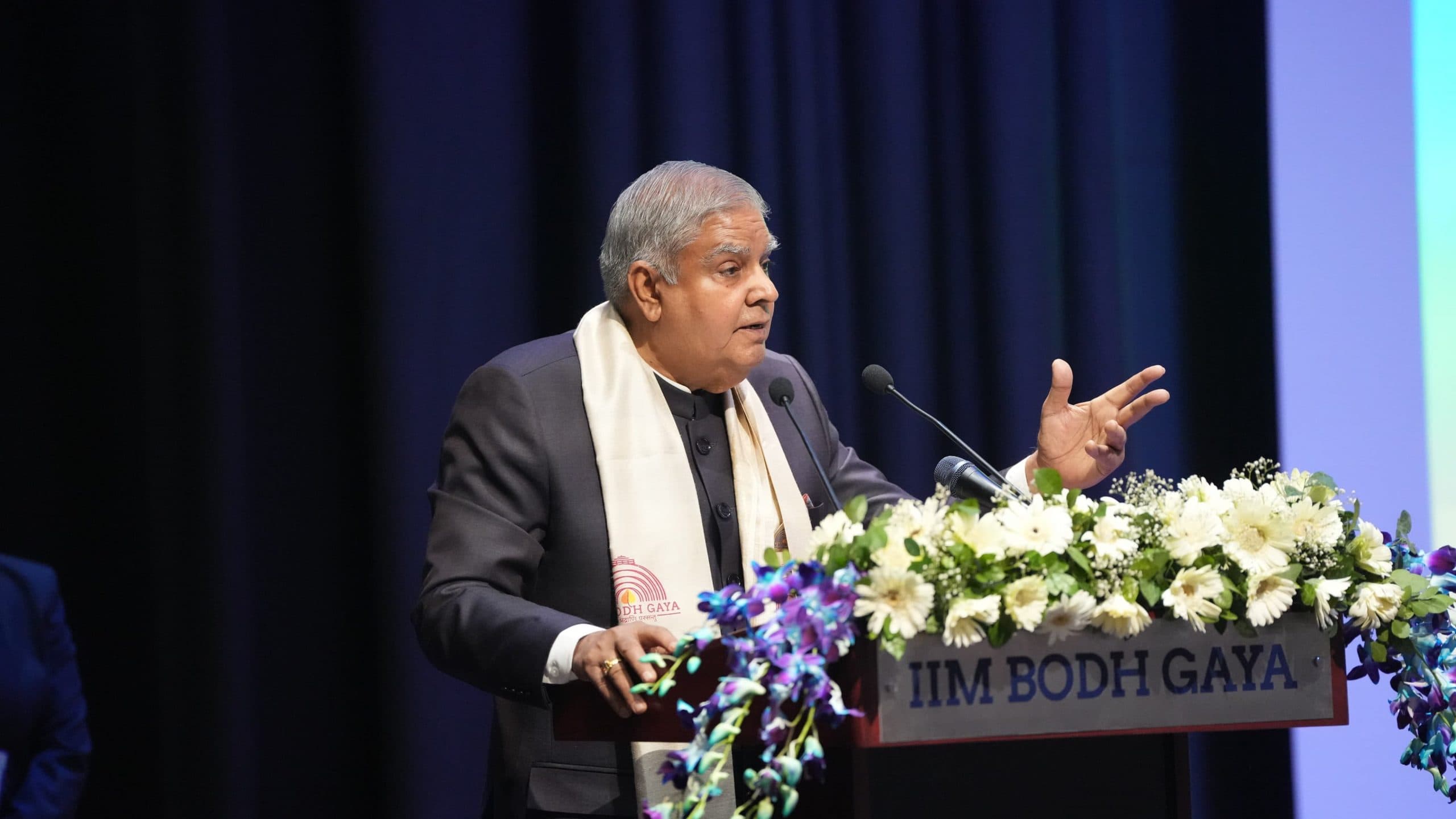 आइआइएम बोधगया के छठे दीक्षांत समारोह में उपराष्ट्रपति बोले-चुनौतियों को अवसर में बदलें युवा