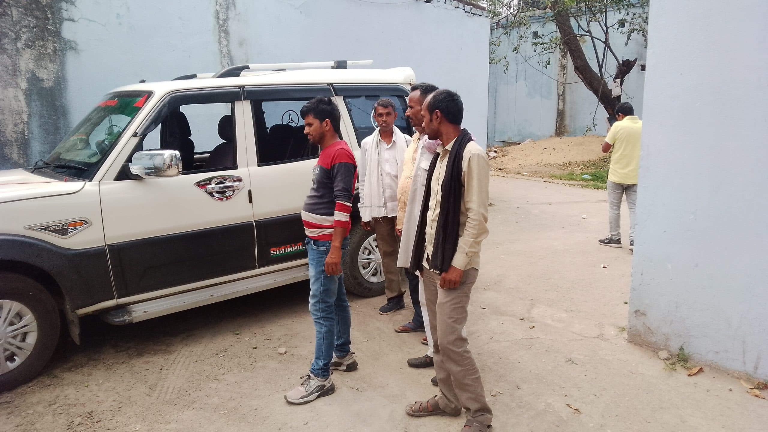 कौआकोल में तीन बच्चों की मां की ससुरालवालों ने पीटकर की हत्या