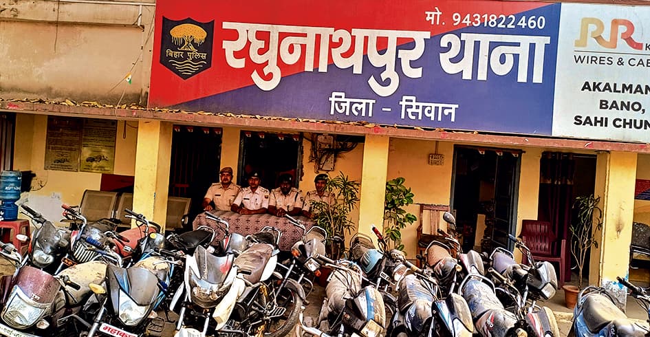 बाइक चोर गिरोह का पुलिस ने किया खुलासा, 15 बाइकें बरामद