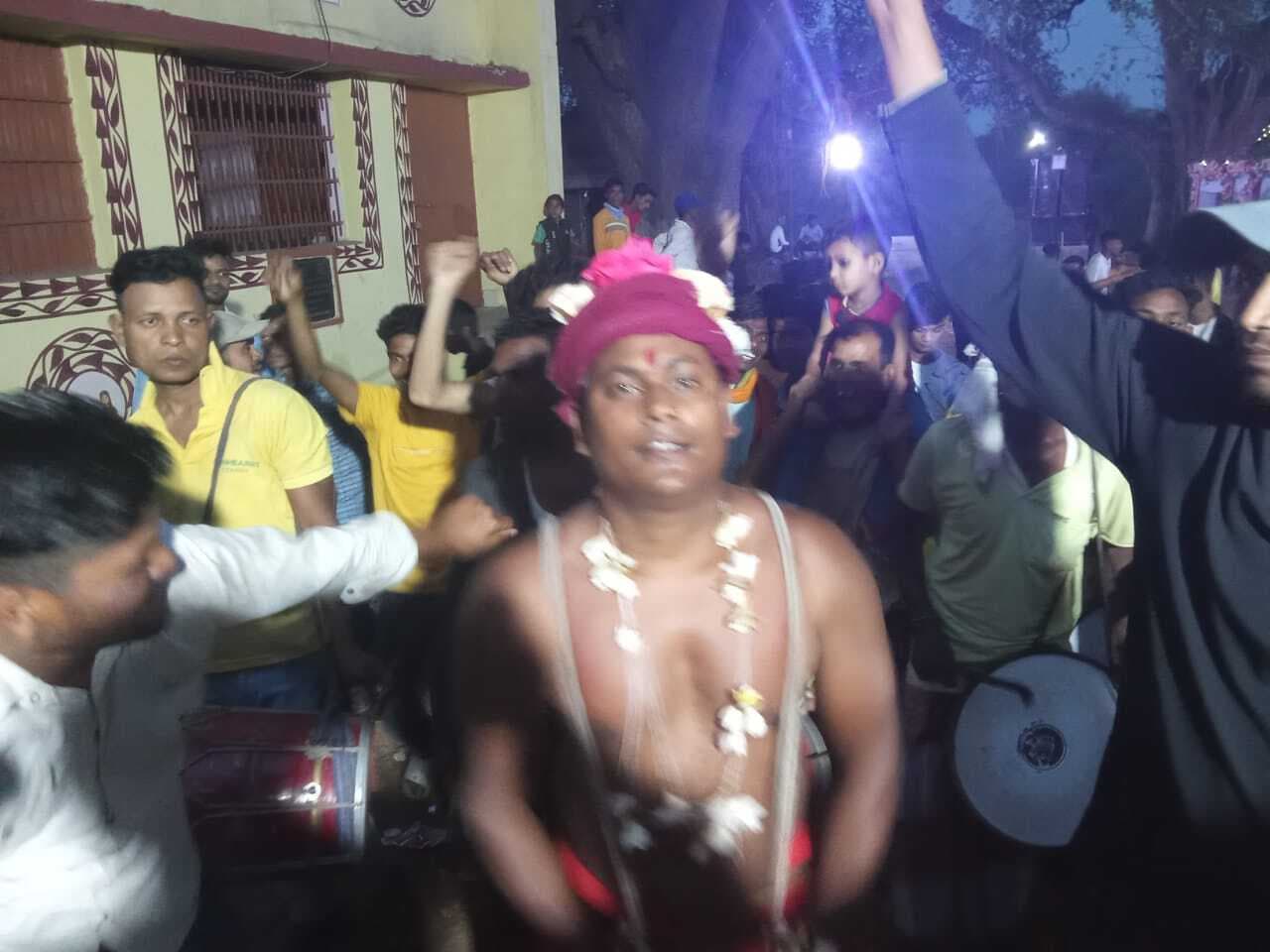 ग्रामीण इलाकों में चड़क पूजा की धूम