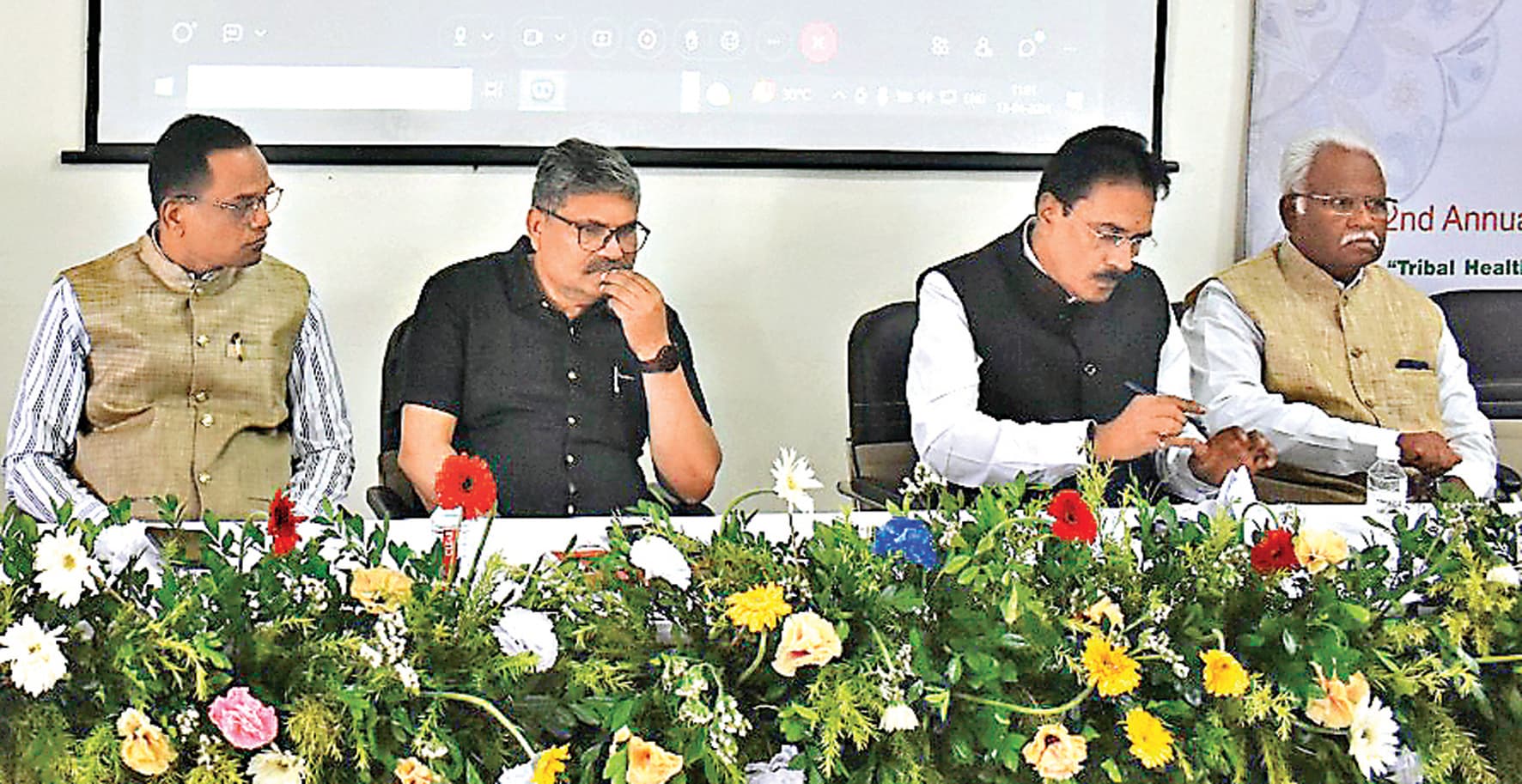 यूरोप की तुलना में 20 वर्ष कम जीते हैं झारखंडी ट्राइबल