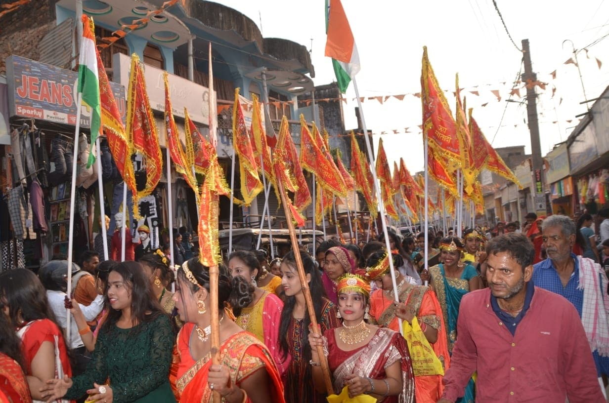 नवरात्रि के छठे दिन देवी कात्यायनी की हुई पूजा-उपासना