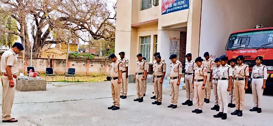 अग्निशमन सेवा स्मृति दिवस पर शहीद नायको को श्रद्धांजलि