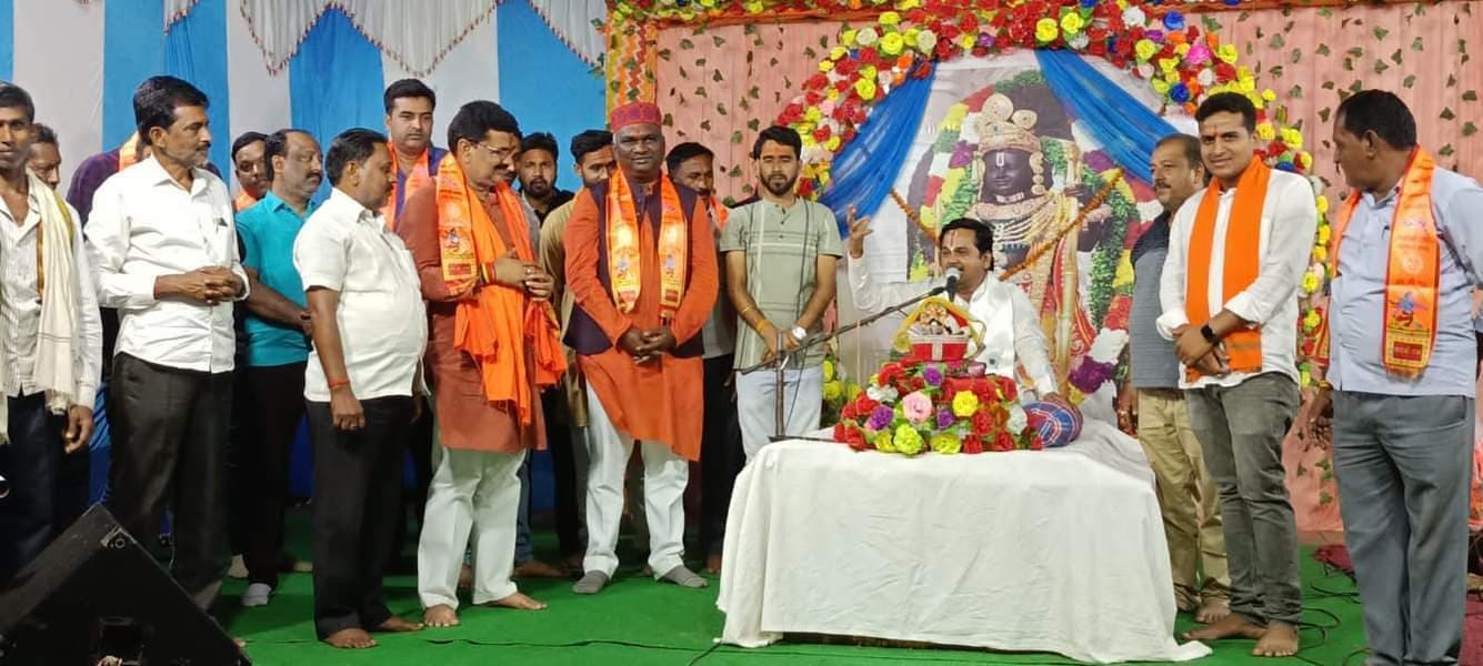 जहां होती है राम कथा, वहां रहते हैं हनुमान : आशुतोष