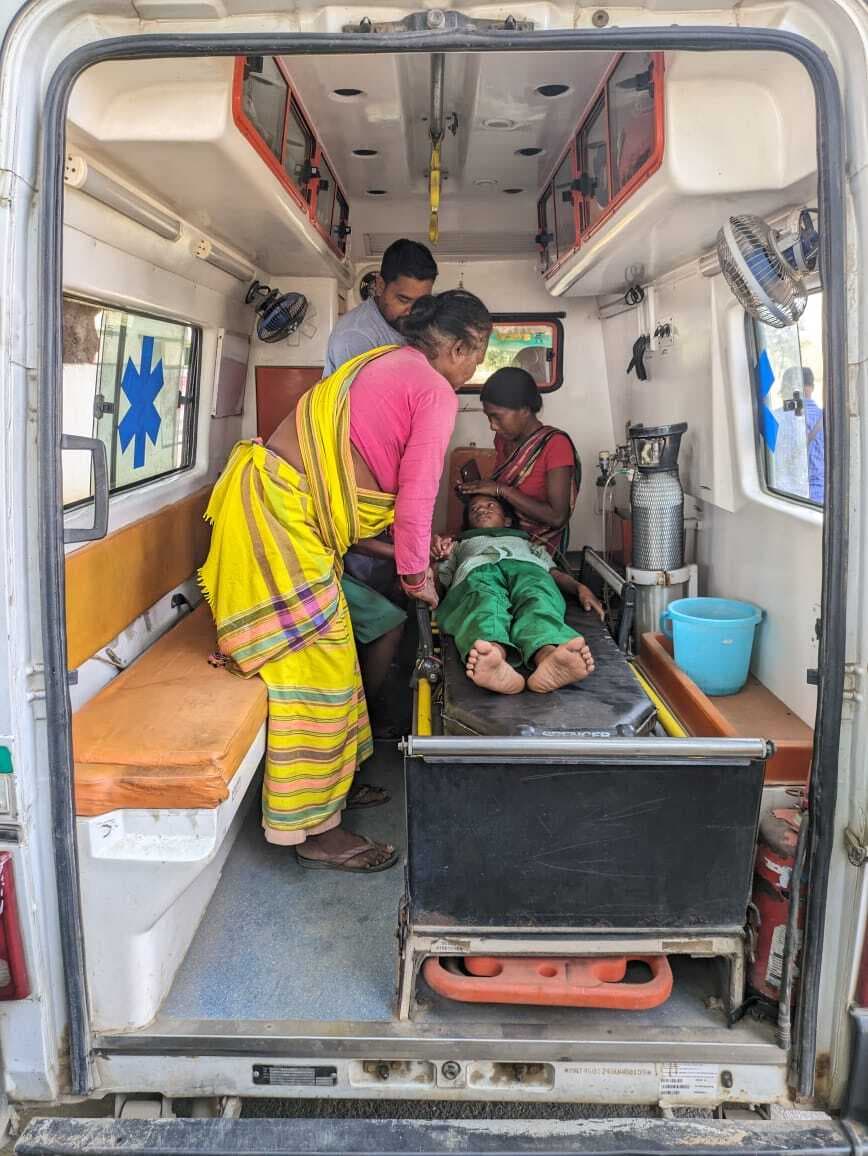 भीषण गर्मी से चौथी कक्षा की छात्रा हुईं बेहोश