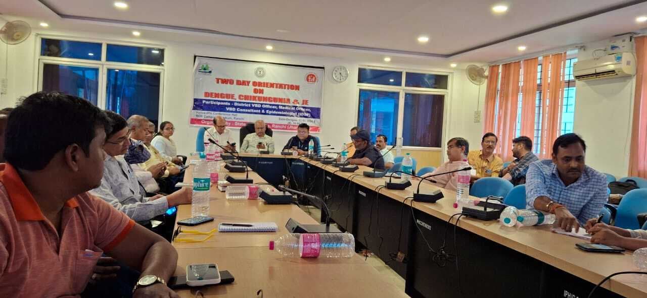 स्वास्थ्य कर्मियों को वेक्टर जनित रोगों के नियंत्रण का दिया गया प्रशिक्षण