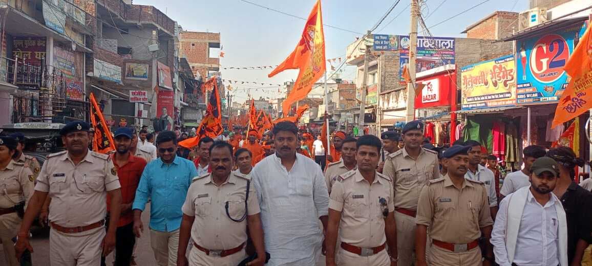 रामनवमी पर सुपौल बाजार में निकला जुलूस