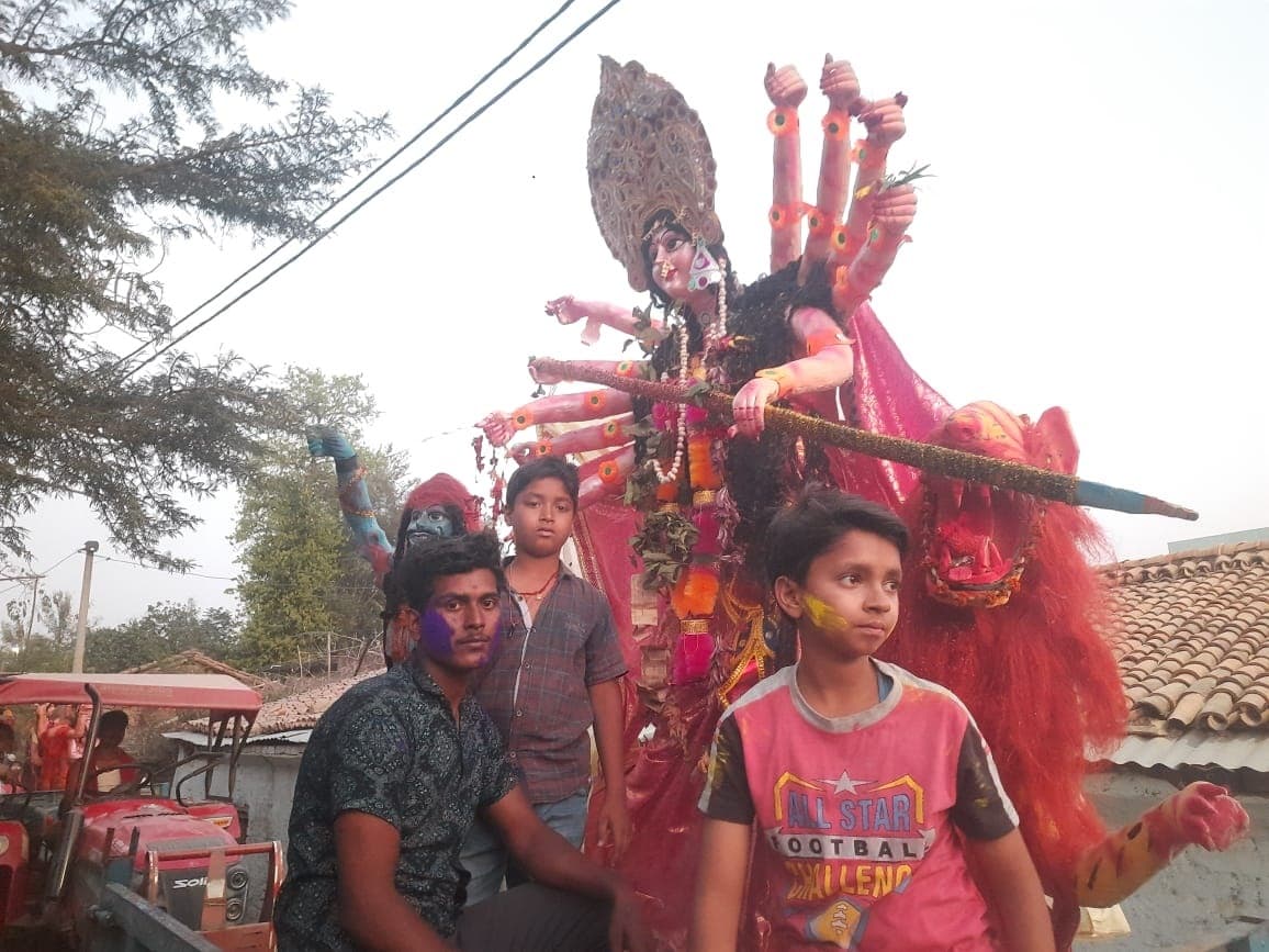 पूजा और प्रतिमा विसर्जन संग वासंतिक नवरात्र संपन्न