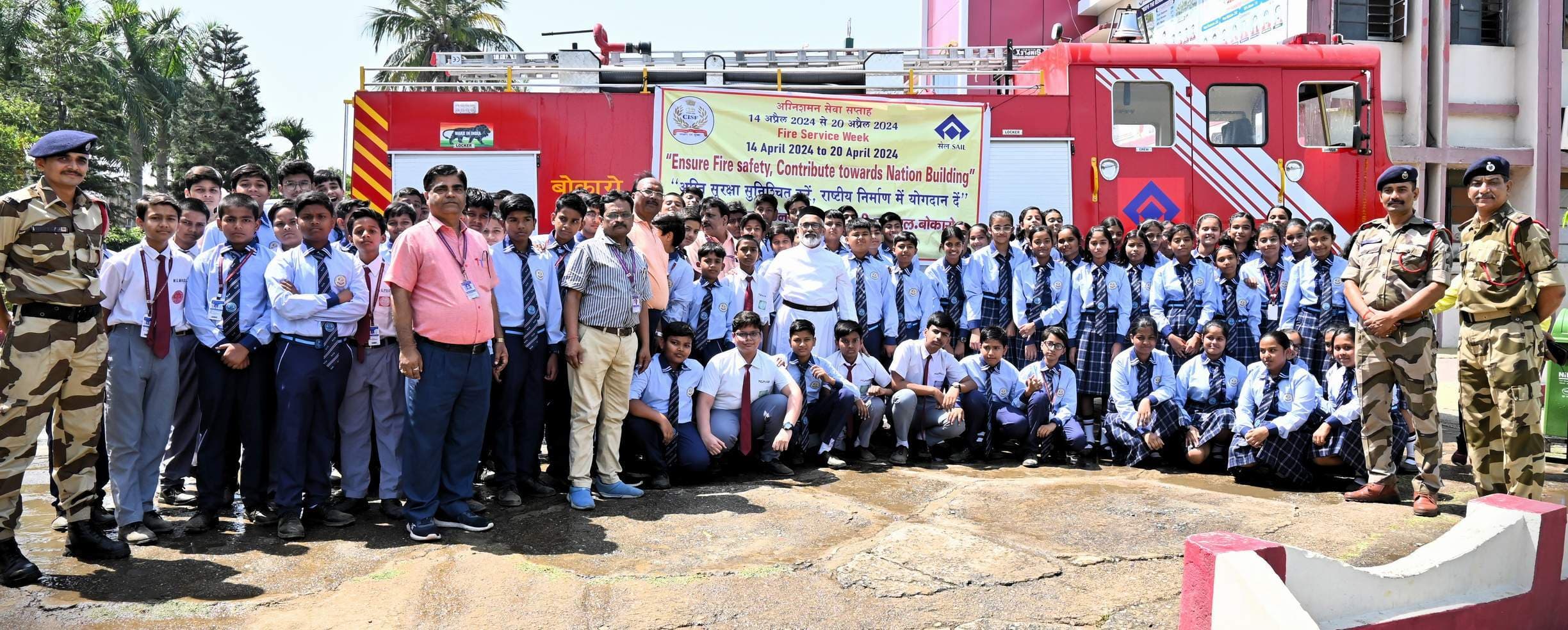 विद्यालयों में बच्चों ने सीखा आग से बचाव का तरीका