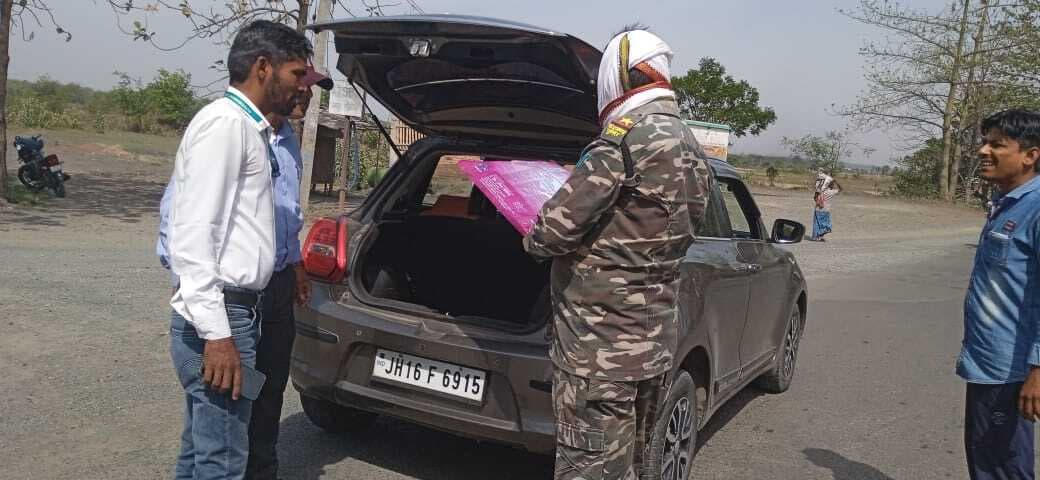 पाकुड़ में 39 वाहनों से वसूला गया 38 हजार रुपये जुर्माना