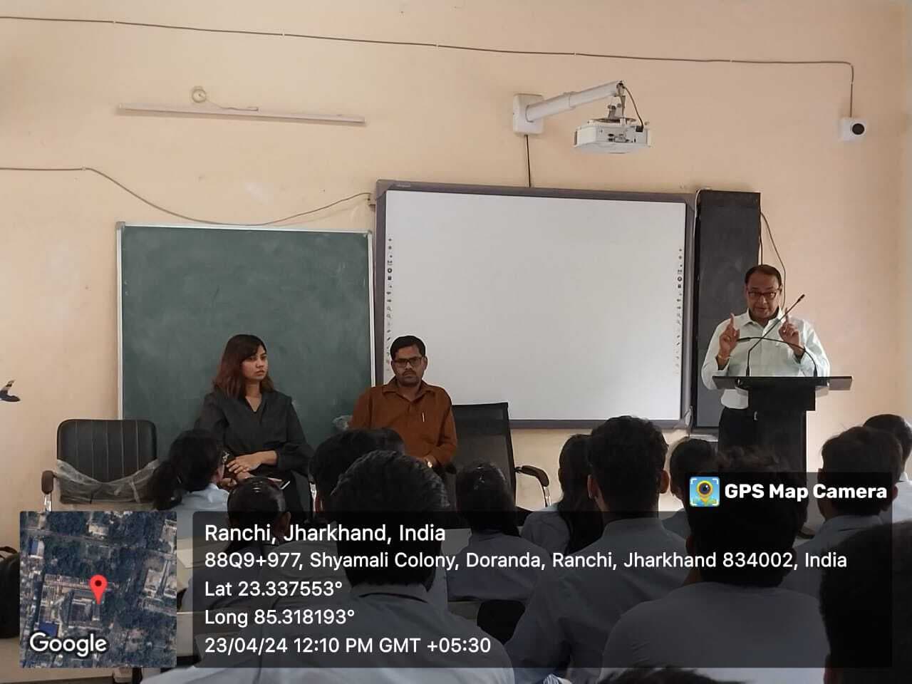 डोरंडा कॉलेज के छात्र एविएशन सेक्टर से हुए रूबरू