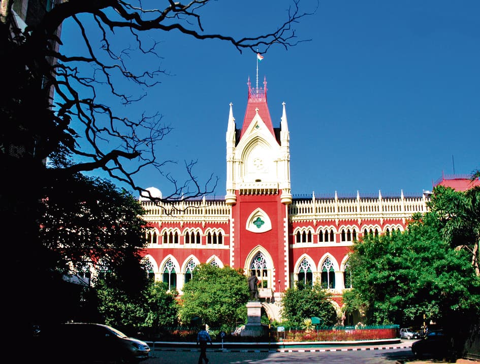 हाइकोर्ट की अनुमति के बिना अराबुल इस्लाम के खिलाफ रिपोर्ट पेश नहीं कर पायेगी पुलिस