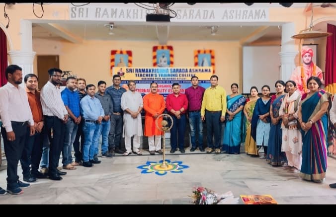 जिस रंग में शिक्षा ग्रहण करें वह भविष्य को रंगीन कर देता है : डॉ सुनील