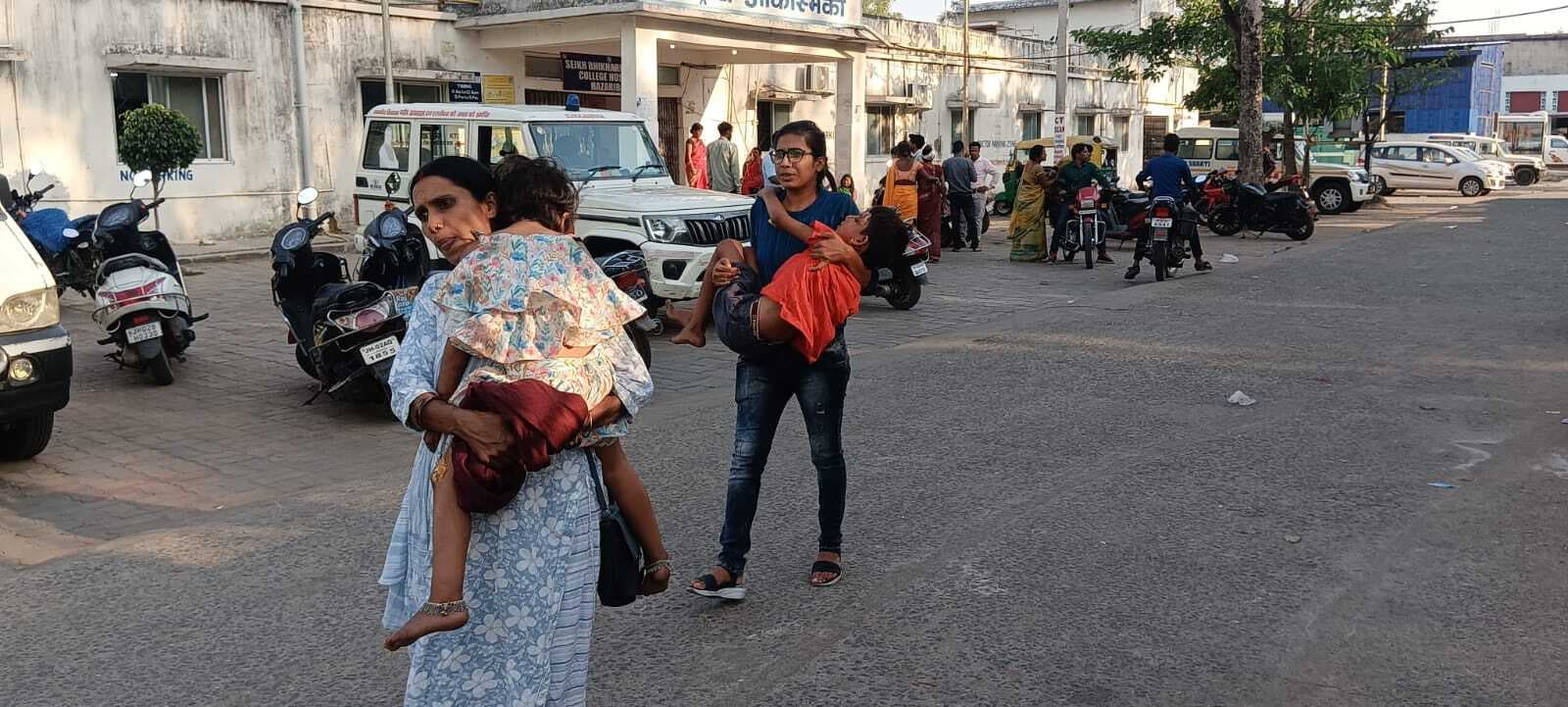 दो बाइक की टक्कर में एक ही परिवार के चार लोग घायल