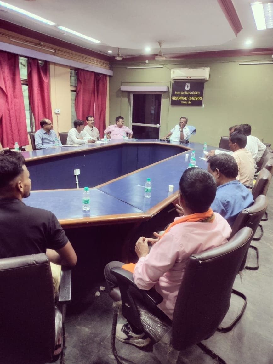 जेसीएमयू कथारा क्षेत्रीय कमेटी के साथ प्रबंधन की वार्ता