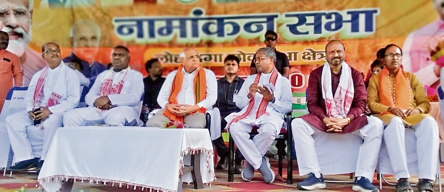 वीडी, समीर, ममता और बागी चमरा ने किया नामांकन, दिख रही चुनावी धार