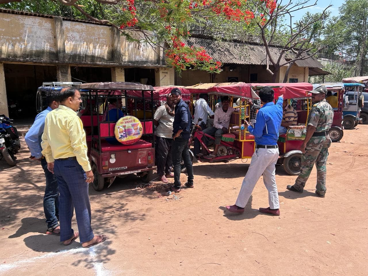 देवघर: शहर में जाम लगाने व बिना रजिस्ट्रेशन के 22 टोटो जब्त