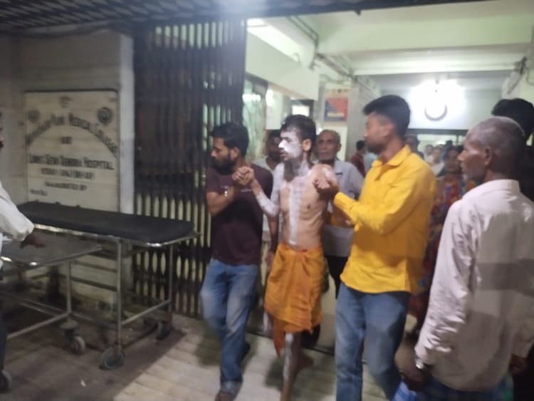 रंजिश में युवक पर फेंका तेजाब, भर्ती