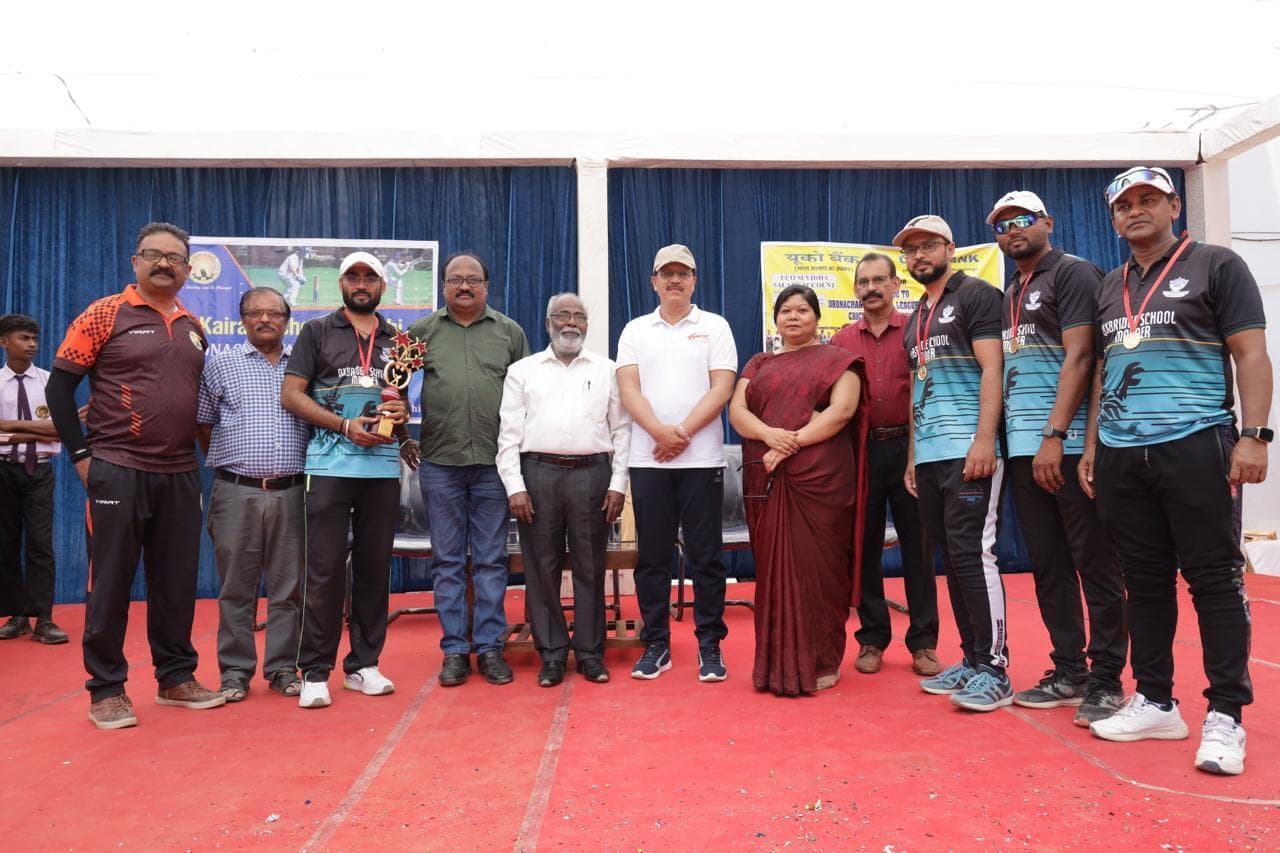 द्रोणाचार्य स्कूल लीग: ऑक्सब्रिज पब्लिक स्कूल की टीम बनी चैंपियन