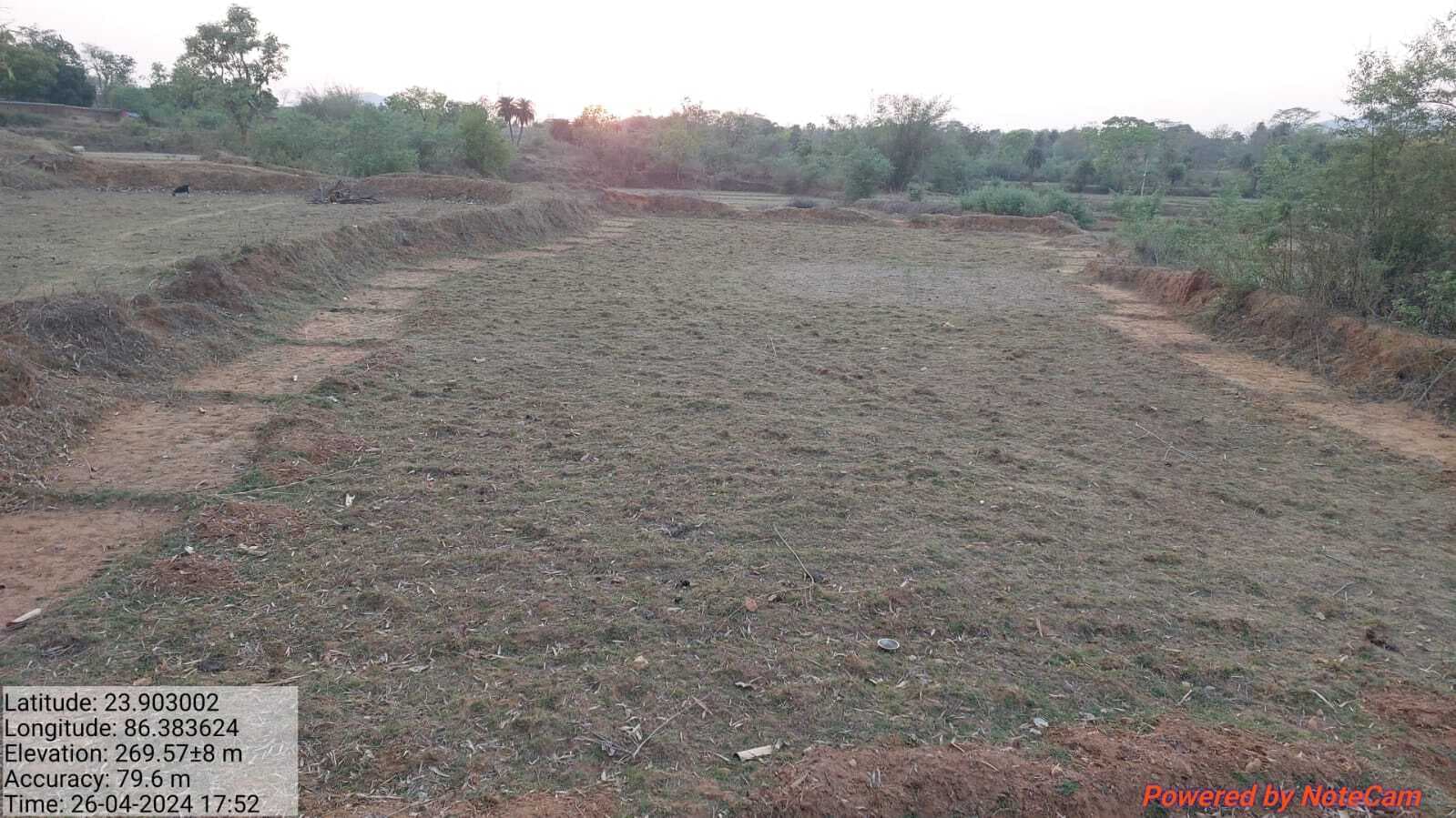 मनरेगा मजदूरों की सूची में निजी स्कूल के तीन शिक्षकों का भी डाला नाम