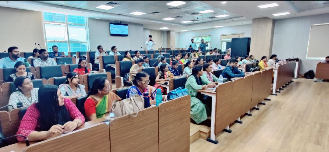 अर्बन हेल्थ एंड वेलनेस सेंटर में अब टीकाकरण की भी सुविधा