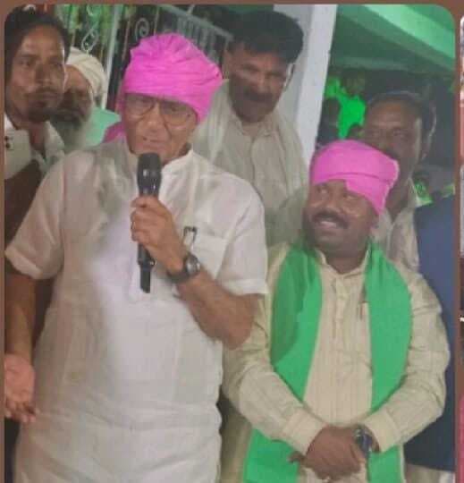 दुल्लाशाह बाबा के मजार पर सलाना उर्स कव्वाली का मुकाबलासभी लोग चादर चढ़ाकर अमन चैन के लिए दुआएं मांगी