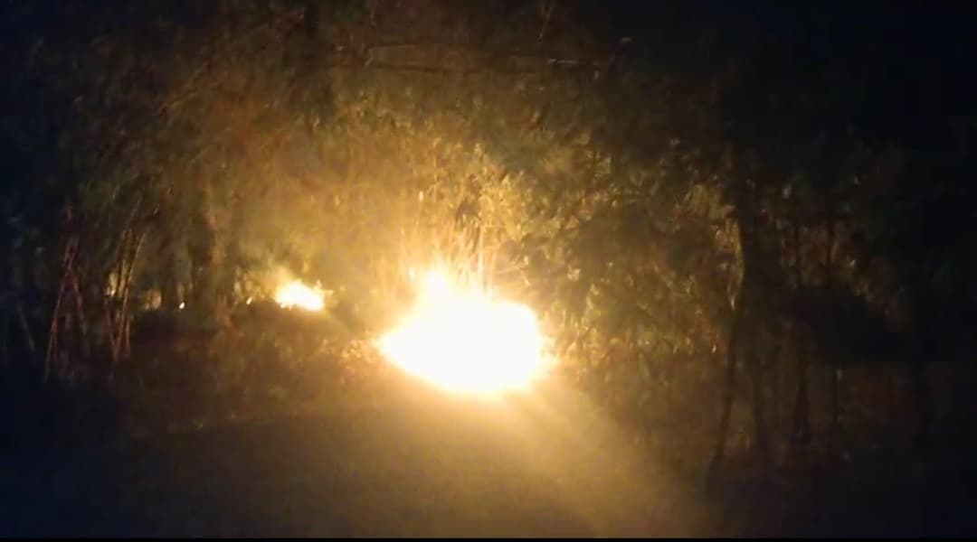 फतेहपुर के ढीबर व मानपुर के भुसुंडा में आग लगने से लाखों का नुकसान