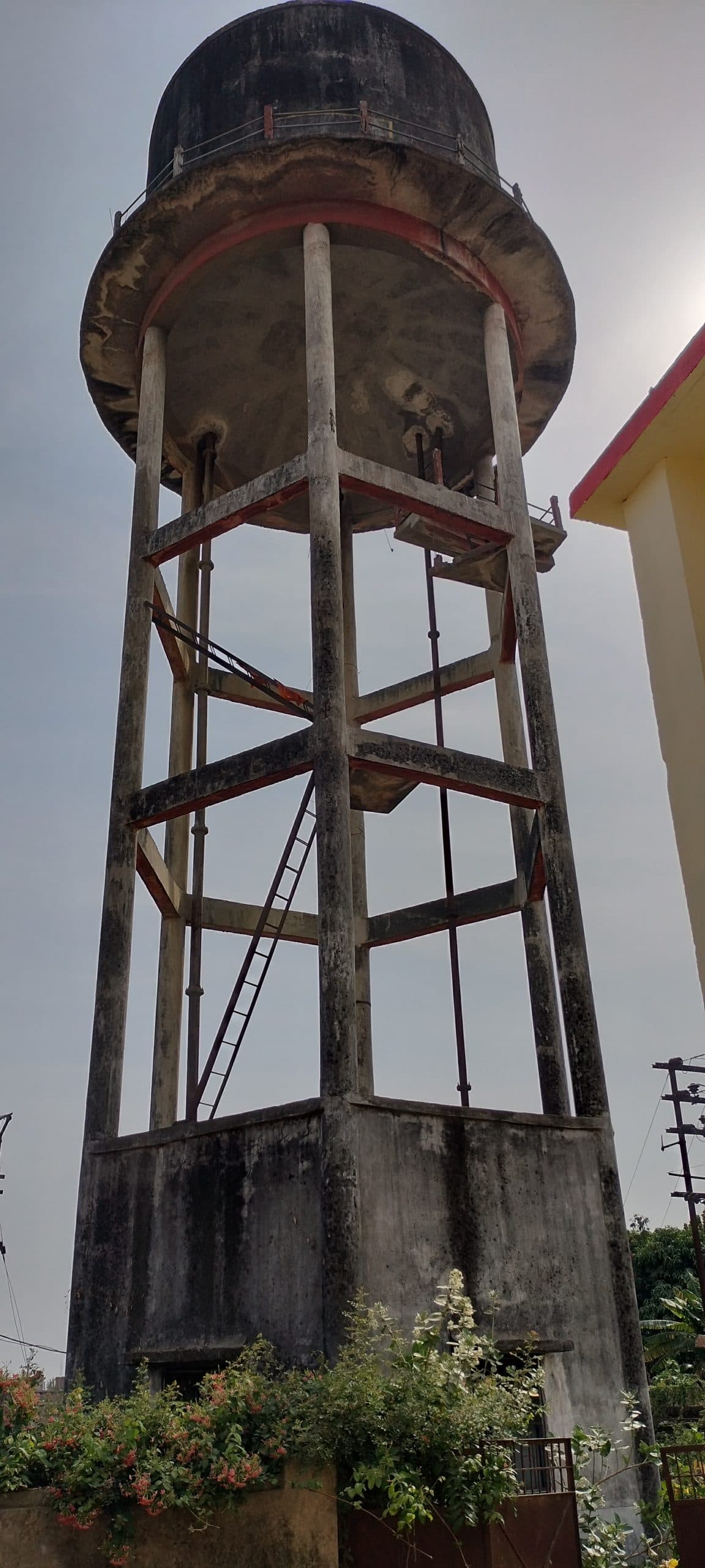 तपिश बढ़ने के साथ हांफने लगे चापाकल, नल से नहीं हो रही जलापूर्ति