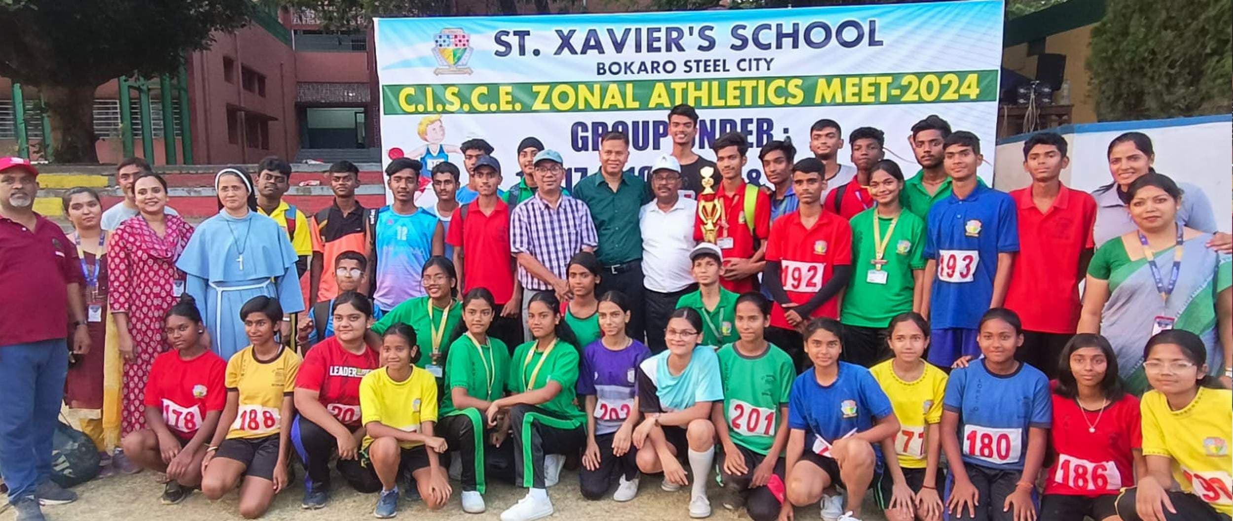 खेलकूद में जीतने- हारने से ज्यादा हिस्सा लेना महत्वपूर्ण : फादर अरुण