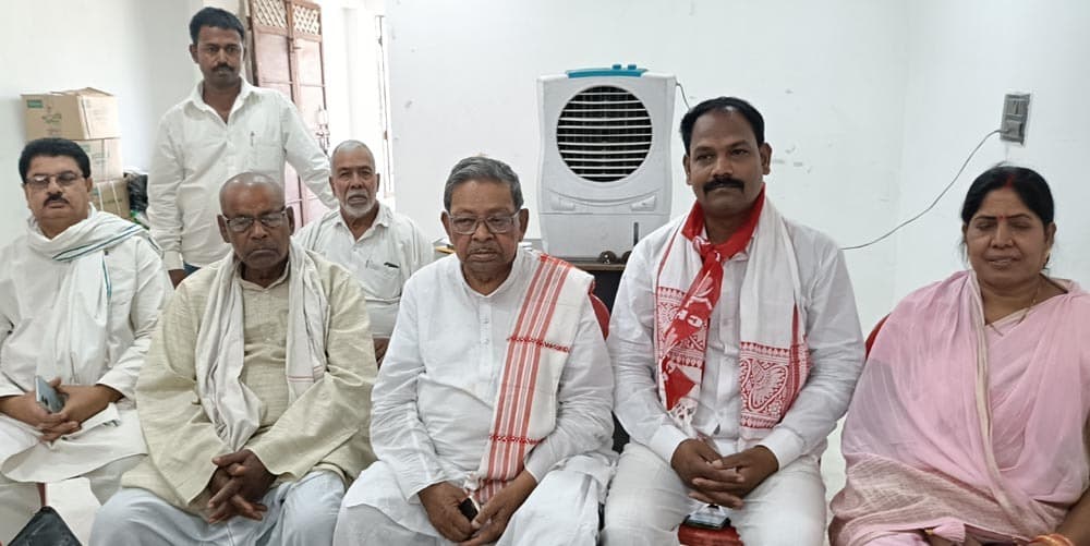 देश में भाजपा नफरत की राजनीति कर रही है: भुवनेश्वर मेहता