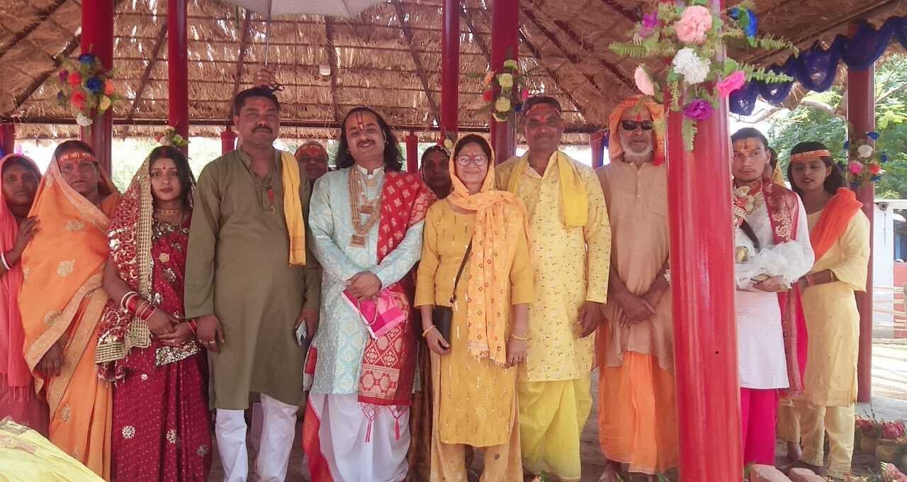 संडे बाजार छोटा क्वार्टर में सात दिवसीय यज्ञ शुरू