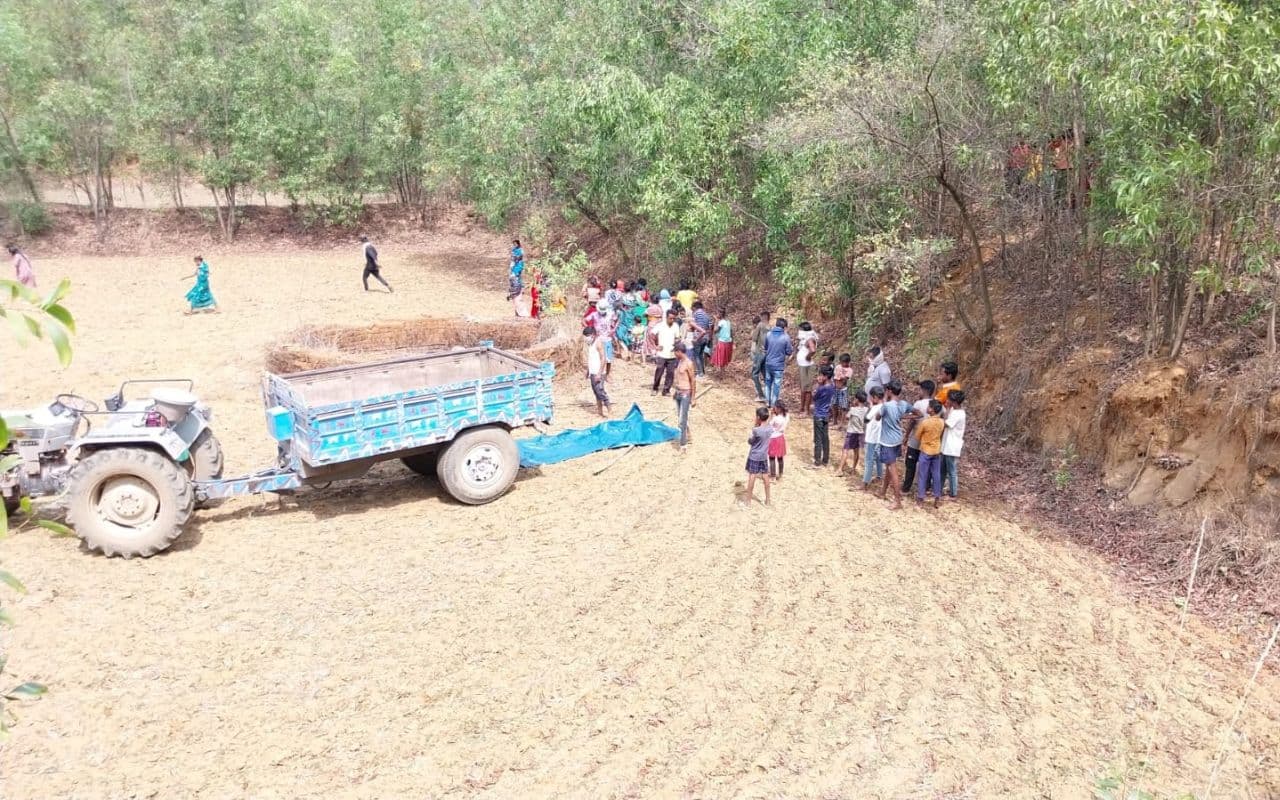 गिरिडीह : पचंबा के तिलैयाटांड़ में कुआं से शव मिलने से सनसनी, हत्या की आशंका