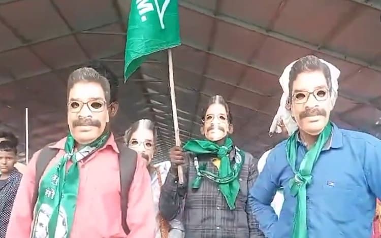 VIDEO: रांची के प्रभात तारा मैदान में ‘उलगुलान न्याय महारैली’, चारों ओर दिख रहे थे ‘हेमंत सोरेन’