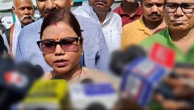 Purnia Elections: बंदूकों की शौकीन हैं बीमा भारती, राजद प्रत्याशी के पास है लग्जरी गाड़ियों का काफिला