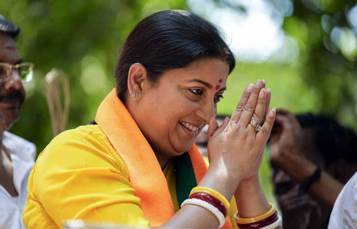 क्या सच में दिल्ली चुनाव लड़ेंगी स्मृति ईरानी? सोशल मीडिया पर क्यों हो रही चर्चा