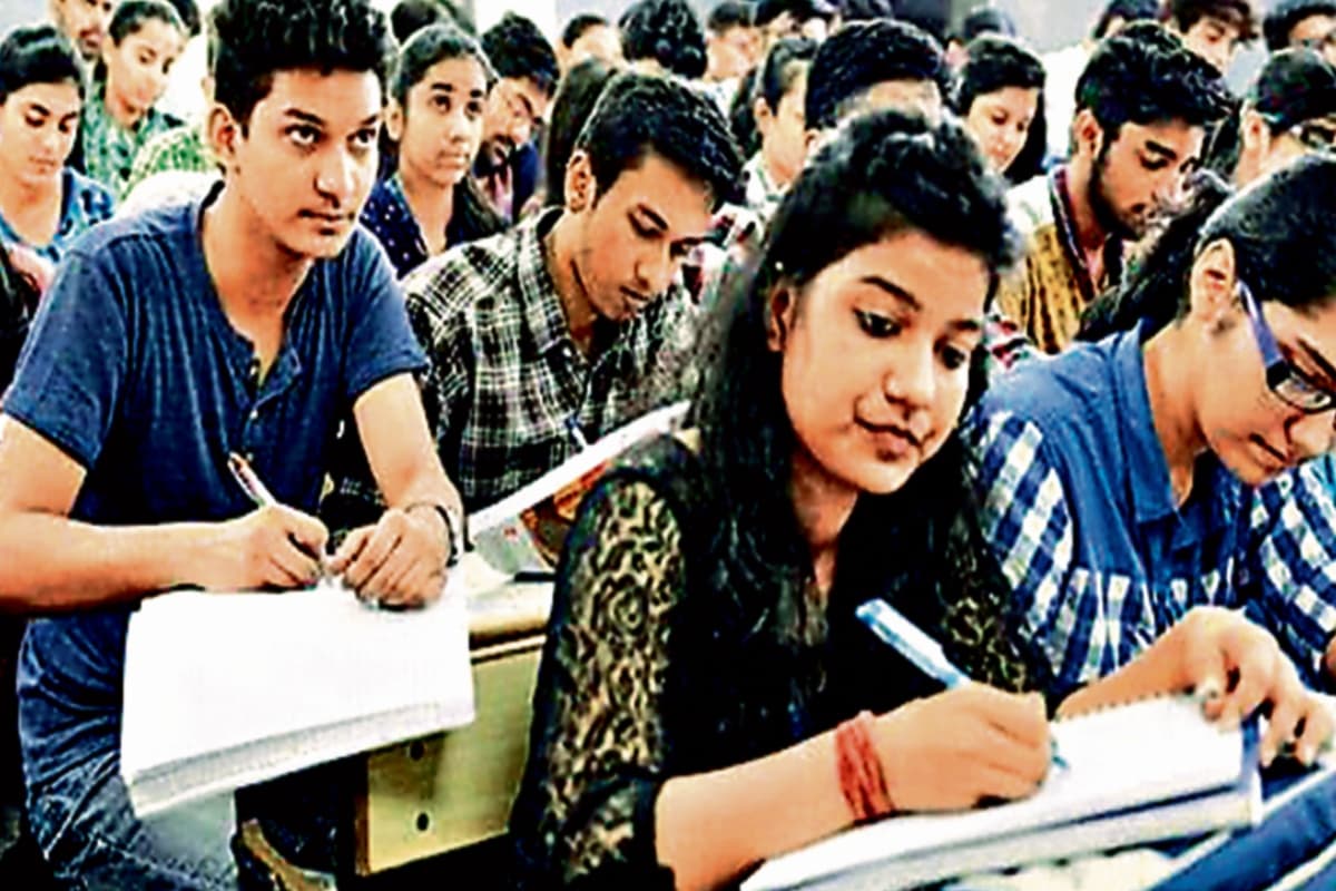 JEE Mains में नहीं आए अच्छे मार्क्स तो न हो निराश, अभी करें इन परीक्षाओं के लिए अप्लाई