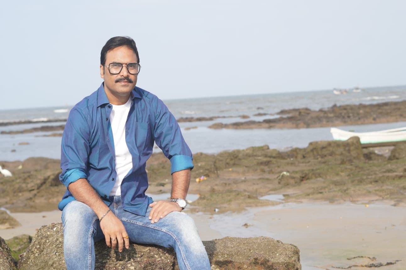 Manwendra Tripathy: महारानी 3 फेम मानवेंद्र त्रिपाठी पर जब एक्टिंग का धुन सवार हुआ था, बेच दी थी मेडिकल की किताबें और…