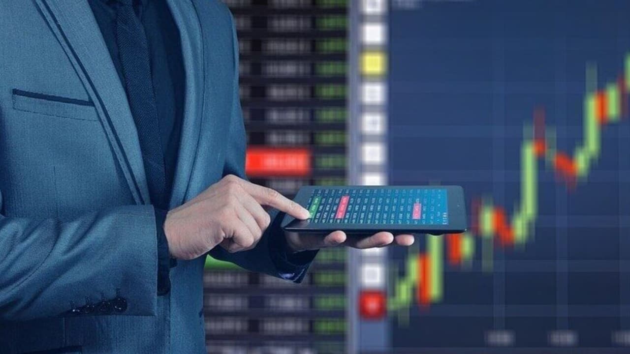 Multibagger Stocks: तीन साल में इस स्टॉक ने निवेशकों को बना दिया करोड़पति, 902 प्रतिशत का दिया रिटर्न