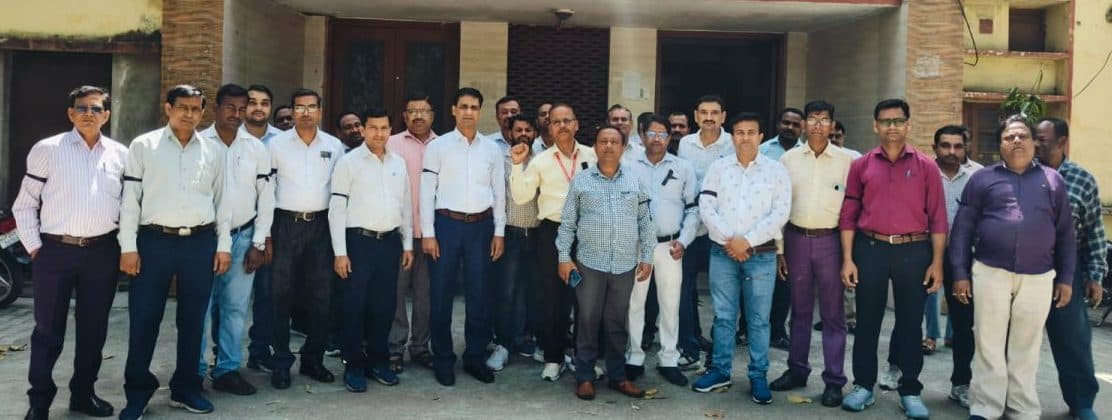 Old Pension Scheme: अटेवा ने काली पट्टी बांधकर नई पेंशन स्कीम का किया विरोध