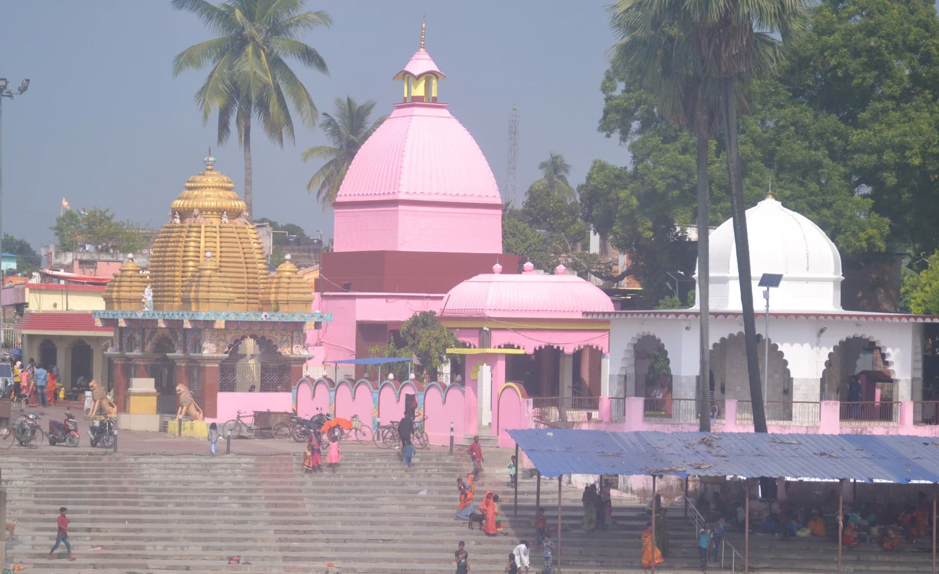 भीषण गर्मी के बीच बिजली की ट्रिपिंग से उपभोक्ता बेहाल