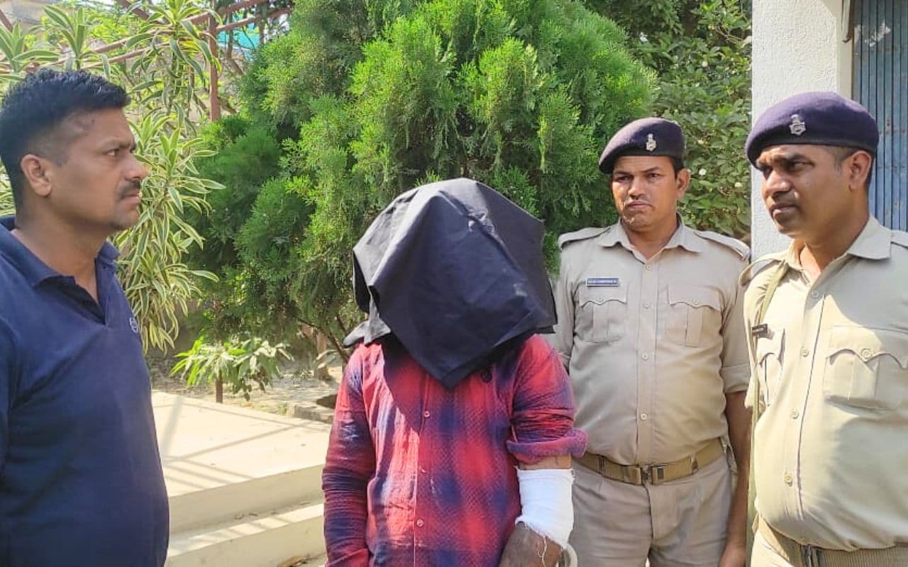 राजमहल की हसीना बीबी पर उसके प्रेमी फर्रुखाबाद के मनीष ने क्यों किया एसिड अटैक? साहिबगंज के एसपी ने किया खुलासा