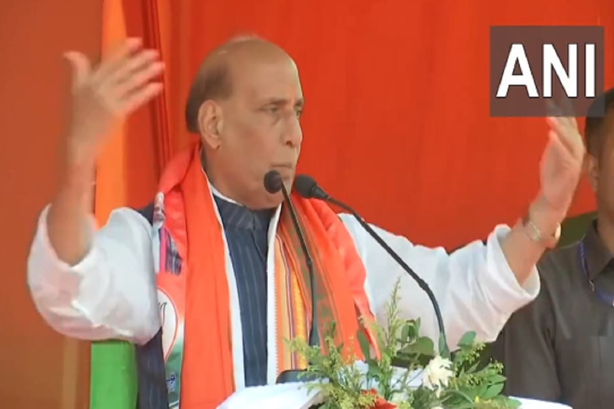 खूंटी में बोले राजनाथ सिंह, PM मोदी ने रूस-यूक्रेन युद्ध के बीच 22,500 छात्रों को सुरक्षित लाया भारत
