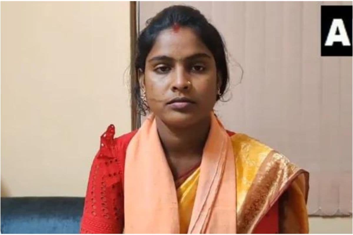 Rekha Patra : मेरे खिलाफ बंगाल पुलिस के कितने मामले, रेखा पात्रा ने जानने के लिए कलकत्ता हाई कोर्ट का खटखटाया दरवाजा