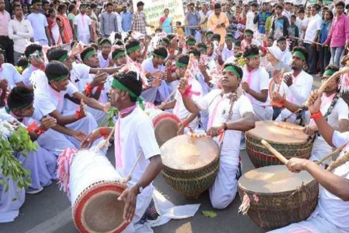 Sarhul: झारखंड के सबसे बड़े त्योहार को मनाने के लिए हो जाएं तैयार, 50 साल पुराना है इतिहास