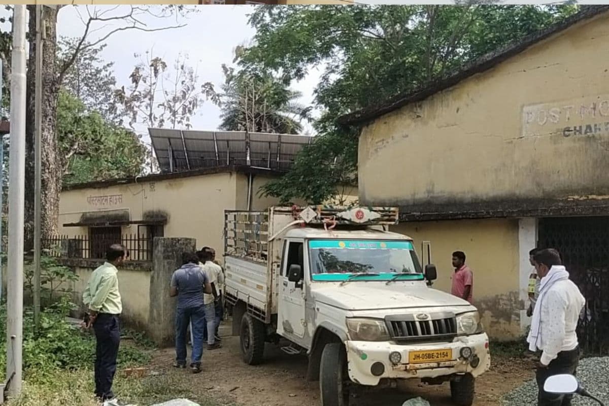 पश्चिमी सिंहभूम में महिला बैंककर्मी ने घर में की खुदकुशी, तबादले से थीं डिप्रेशन में, दोनों बेटों के सिर से उठा मां का साया