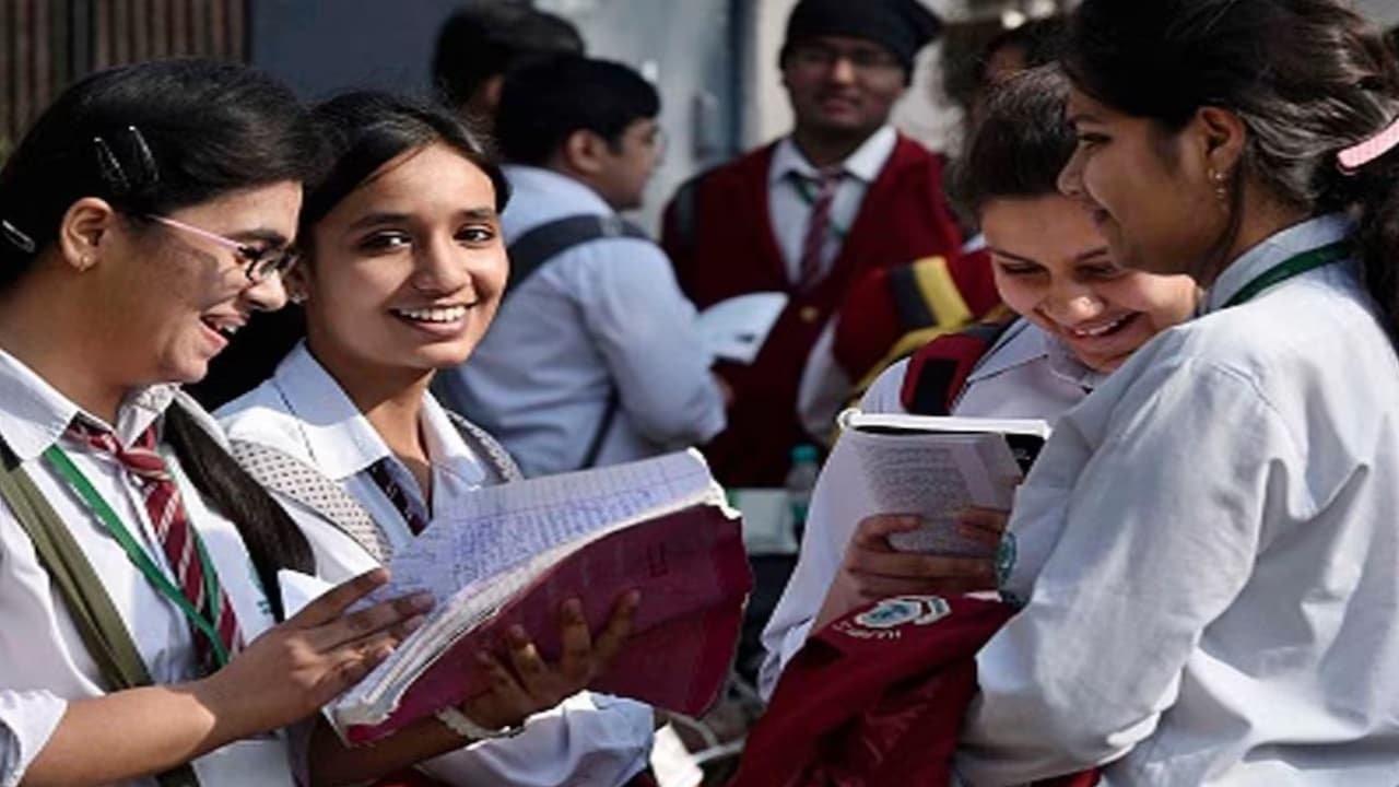 कन्या उत्थान योजना का लाभ लेने के लिए मैट्रिक-इंटर पास छात्राएं जल्द करें आवेदन, ये है आखिरी तारीख