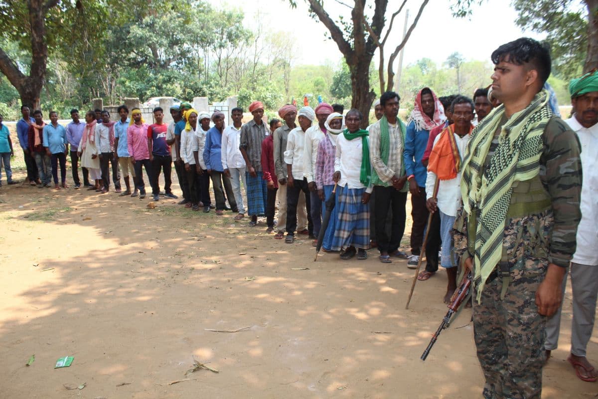 गिरिडीह लोकसभा चुनाव 2024: नक्सलियों के गढ़ रहे पीरटांड़ में वोटरों में दिखा खासा उत्साह, बंपर वोटिंग