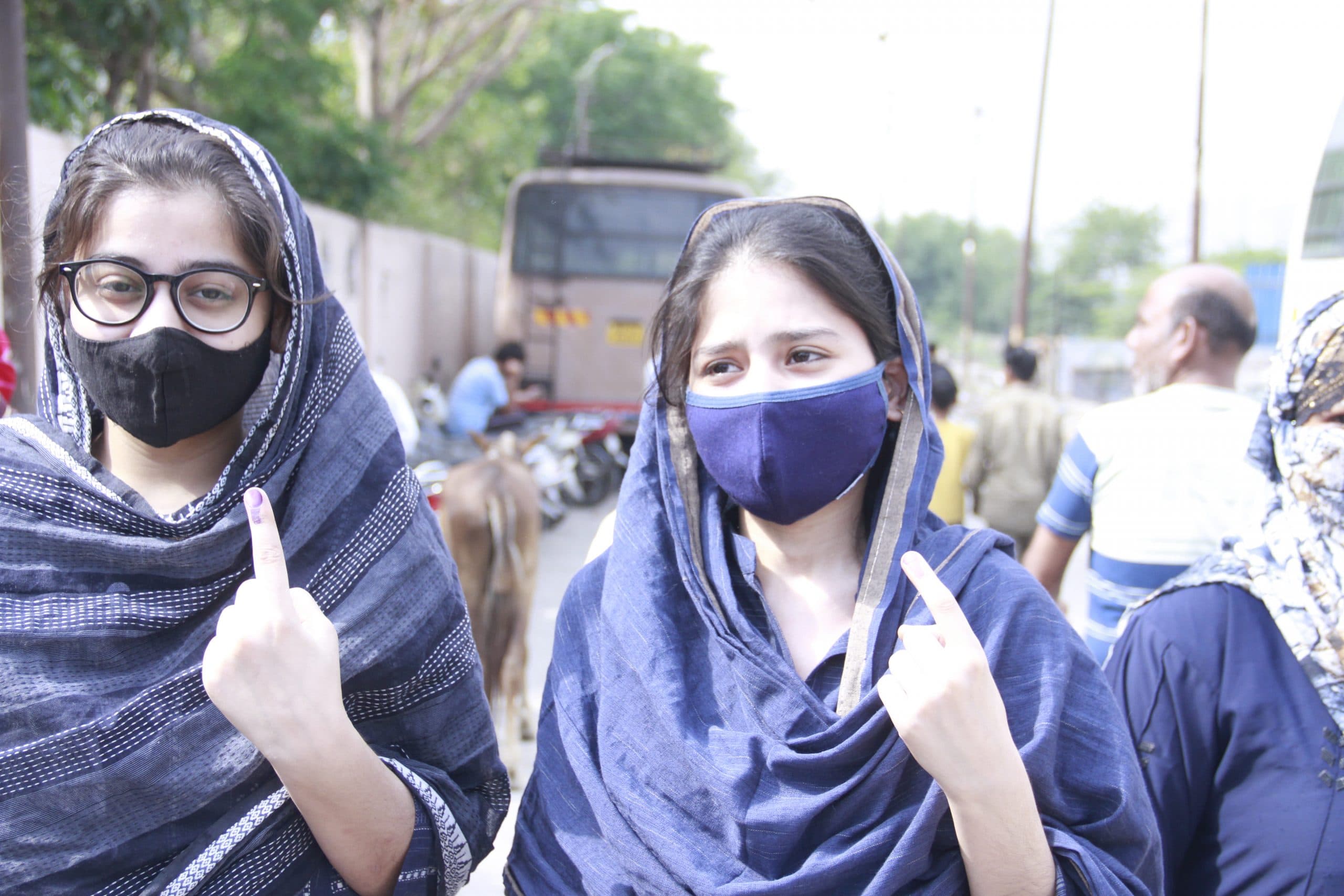 Election Commission: पिछली बार के मुकाबले चौथे चरण में हुआ है अधिक मतदान