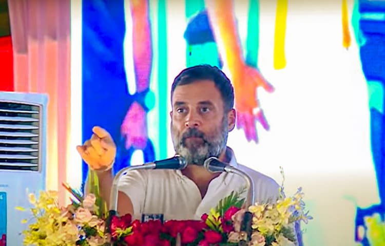 राहुल गांधी झारखंड दौरे पर, बसिया और चाईबासा में करेंगे चुनावी सभाएं