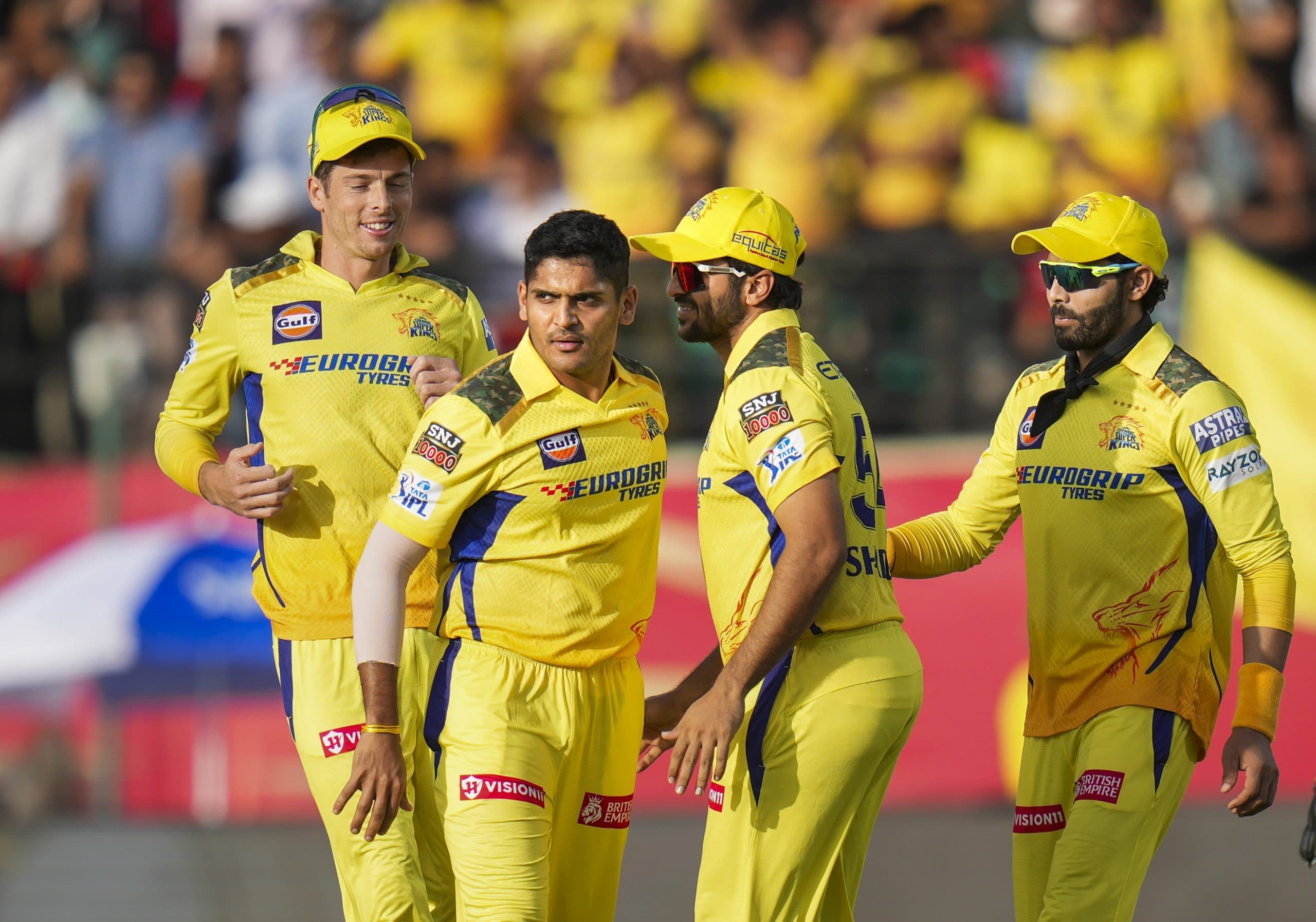 IPL 2024: सीएसके को सीजन के बीच में लगा बड़ा झटका, स्टार पेसर चोट के कारण हुआ बाहर